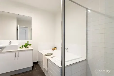 Property photo of 104/305 Buckley Street Aberfeldie VIC 3040