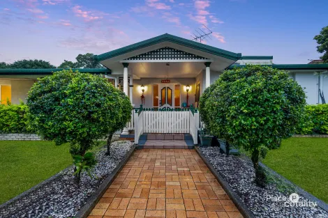 Property photo of 2 Dunedin Street Sunnybank QLD 4109