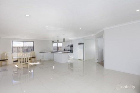 Property photo of 24 Ellis Place Mountain Creek QLD 4557