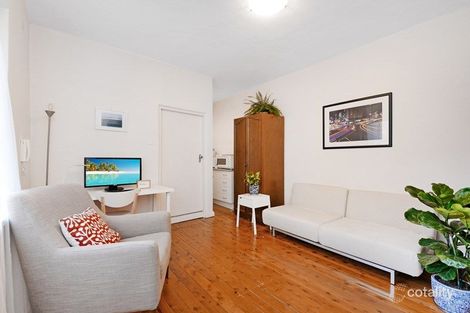 Property photo of 19/9-11 St Neot Avenue Potts Point NSW 2011