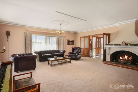 Property photo of 63 Partridge Way Mooroolbark VIC 3138