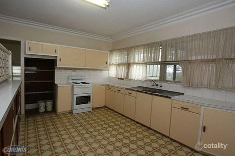 Property photo of 9 Aemilia Avenue Seven Hills QLD 4170