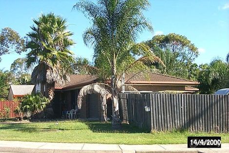 74 Alexander Dr, Highland Park, QLD 4211