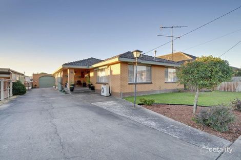 Property photo of 10 Peer Street Moe VIC 3825