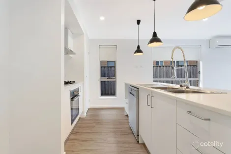 Property photo of 50 Glenelg Street Clyde North VIC 3978