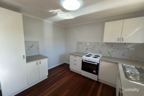 2/27 Walters Ave, West Gladstone, QLD 4680