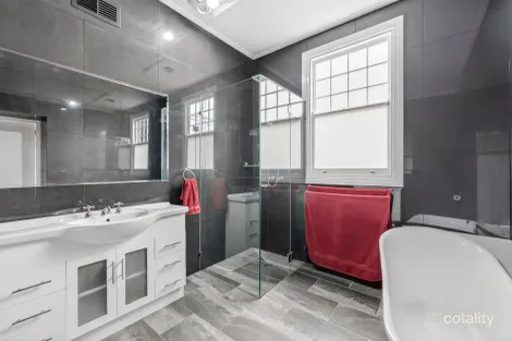 Property photo of 1 Bishop Street Oakleigh VIC 3166