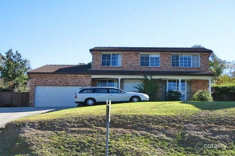 54 Crestwood Dr, Baulkham Hills, NSW 2153