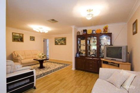 Property photo of 176 Illawarra Crescent South Ballajura WA 6066