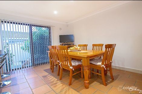 Property photo of 2 Astley Place Edensor Park NSW 2176