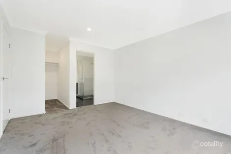 Property photo of 50 Glenelg Street Clyde North VIC 3978