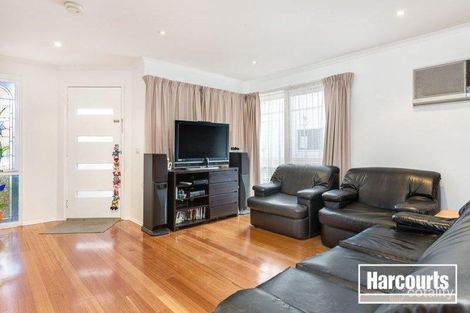 Property photo of 34 Baringa Park Drive Narre Warren South VIC 3805