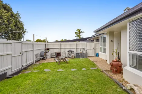 Property photo of 12 Cannington Place Helensvale QLD 4212