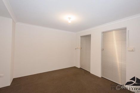 Property photo of 2 Glenfin Street Utakarra WA 6530