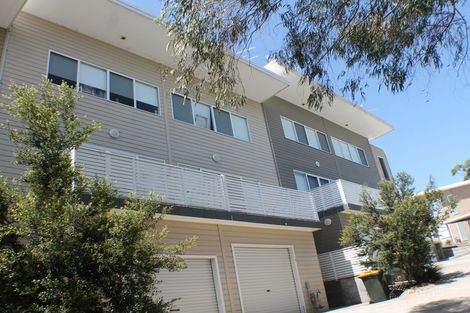 18/4 Crawford Lane, Mount Hutton, NSW 2290