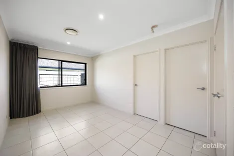 Property photo of 2/32 Hegarty Circuit Bli Bli QLD 4560