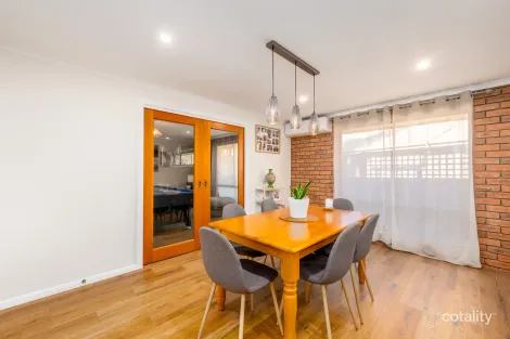 Property photo of 25 Hovell Crescent Shepparton VIC 3630