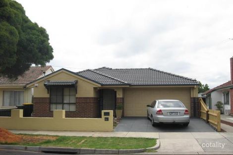 32 Croker St, Newport, VIC 3015