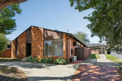 82 KALIMNA DR, BAULKHAM HILLS, NSW 2153