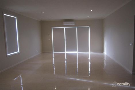 Property photo of 10 Darryn Court Sunbury VIC 3429