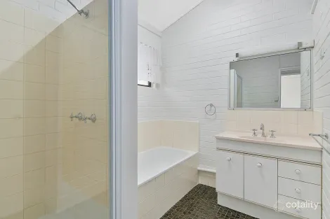 Property photo of 20 Spoonbill Street Birkdale QLD 4159