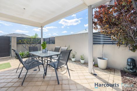 Property photo of 10 Beechwood Circle Aveley WA 6069
