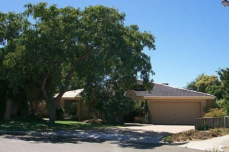 12 Austin Pl, Winthrop, WA 6150