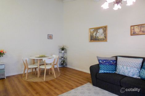 Property photo of 2/31 Byron Road Kalamunda WA 6076
