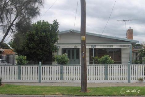 15 Jensen St, Hadfield, VIC 3046