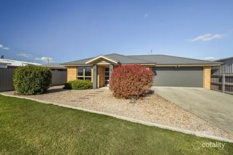 Property photo of 1 Explorer Drive Turners Beach TAS 7315