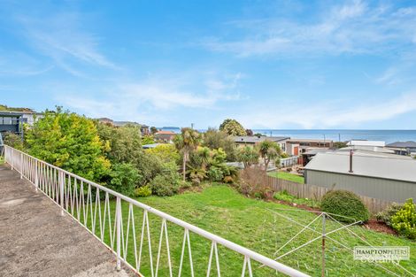 Property photo of 3 Claude Place Ocean Vista TAS 7320