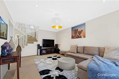 Property photo of 16 Market Terrace Taylors Hill VIC 3037