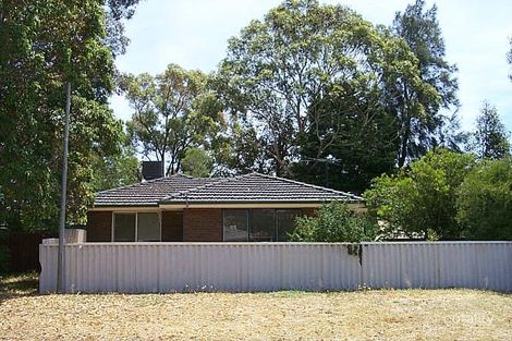 10 Community Dr, Camillo, WA 6111