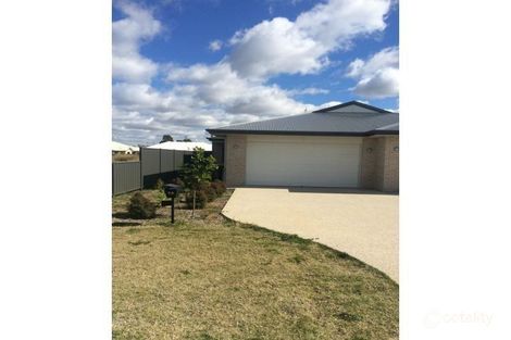 1/9 Hurse St, Chinchilla, QLD 4413