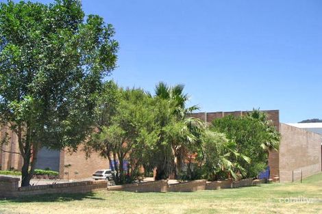 14-16 Young St, West Gosford, NSW 2250