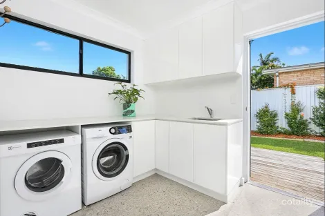 Property photo of 61 Pacific Avenue Sunshine Beach QLD 4567