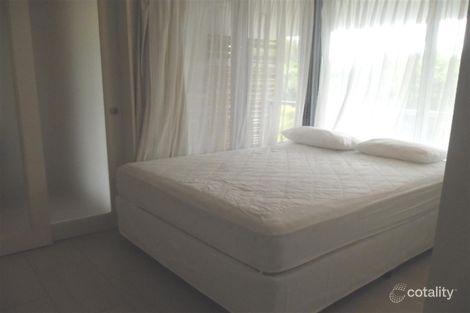 Property photo of 2406/2-22 Veivers Road Palm Cove QLD 4879