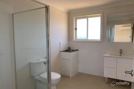 Property photo of 2/9 Reginald Drive Kootingal NSW 2352