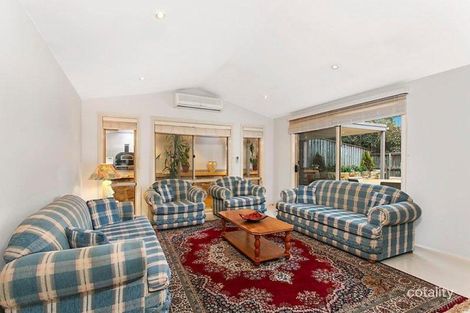 Property photo of 19 Waterside Grove Warriewood NSW 2102
