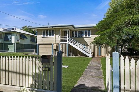 Property photo of 182 Sterculia Avenue Holland Park West QLD 4121