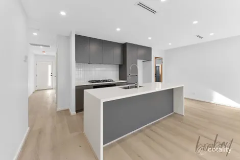 Property photo of 56 Farm Crescent Donnybrook VIC 3064