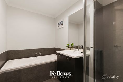 Property photo of 14 Copper Beech Road Beaconsfield VIC 3807