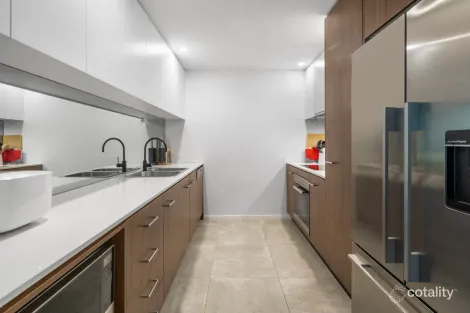 Property photo of 1218/397 Christine Avenue Varsity Lakes QLD 4227