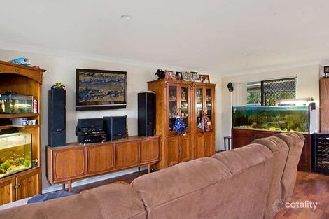 Property photo of 19 Peel Circuit Tweed Heads South NSW 2486
