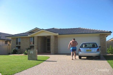 7 Serrata Ct, Tuncurry, NSW 2428