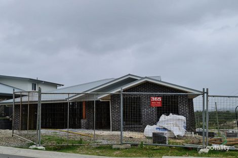 Property photo of 47 Gaites Drive Cameron Park NSW 2285