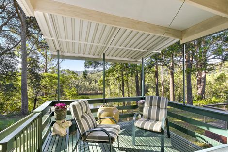 Property photo of 10 Anglers Parade Fishermans Paradise NSW 2539