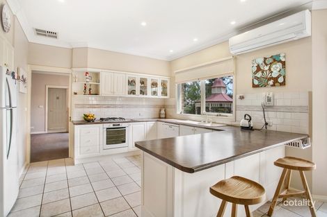 Property photo of 11 Caladenia Circuit Frankston South VIC 3199