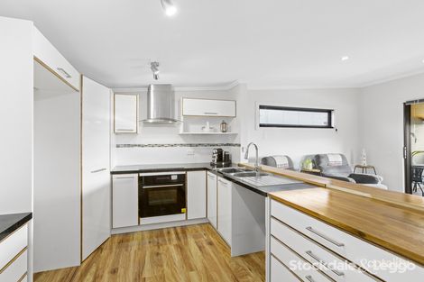Property photo of 2 Heide Place Clifton Springs VIC 3222