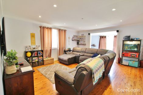 Property photo of 18 Brock Street Young NSW 2594